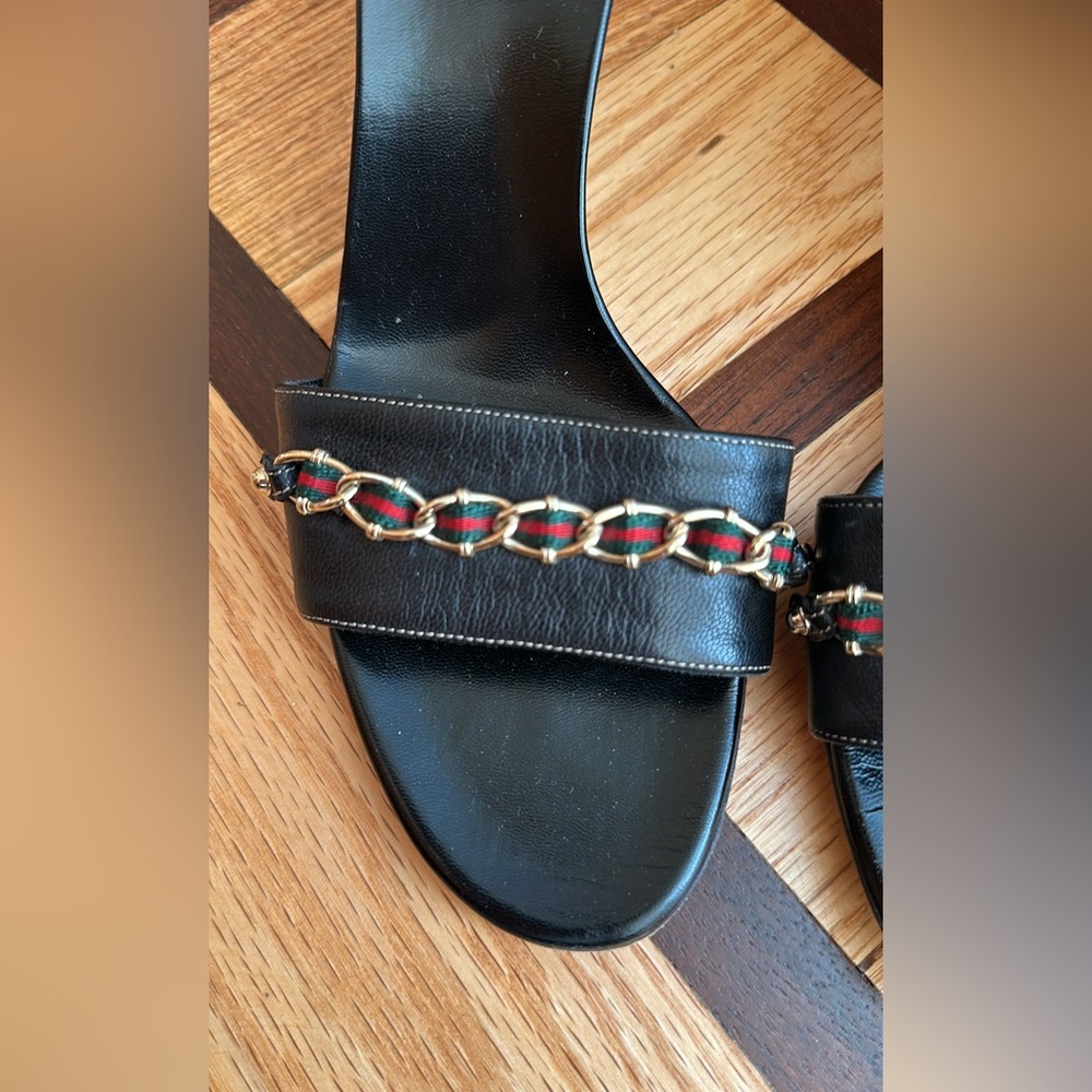 Gucci slides